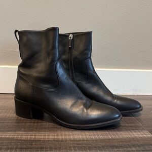 Christian Dior block heel zip boot